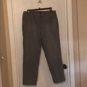 Gloria Vanderbilt Amanda jeans